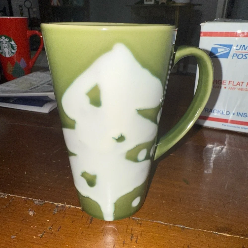 Pier 1 Green and White Mugs set of 2